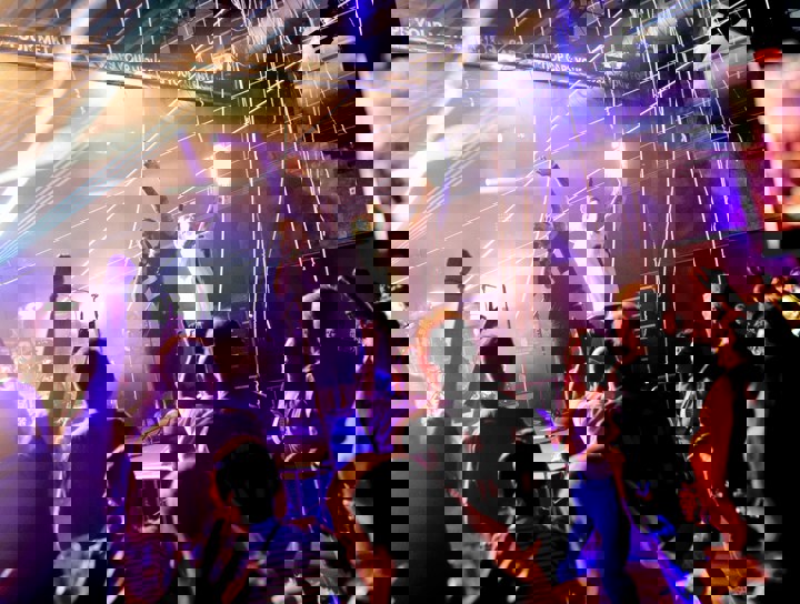 Capsloc Foto Door Cliff De Booy